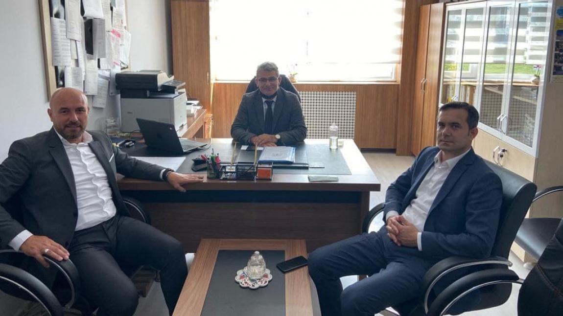 Tekkeköy Belediye Başkanımızdan  Müdürümüze Ziyaret...